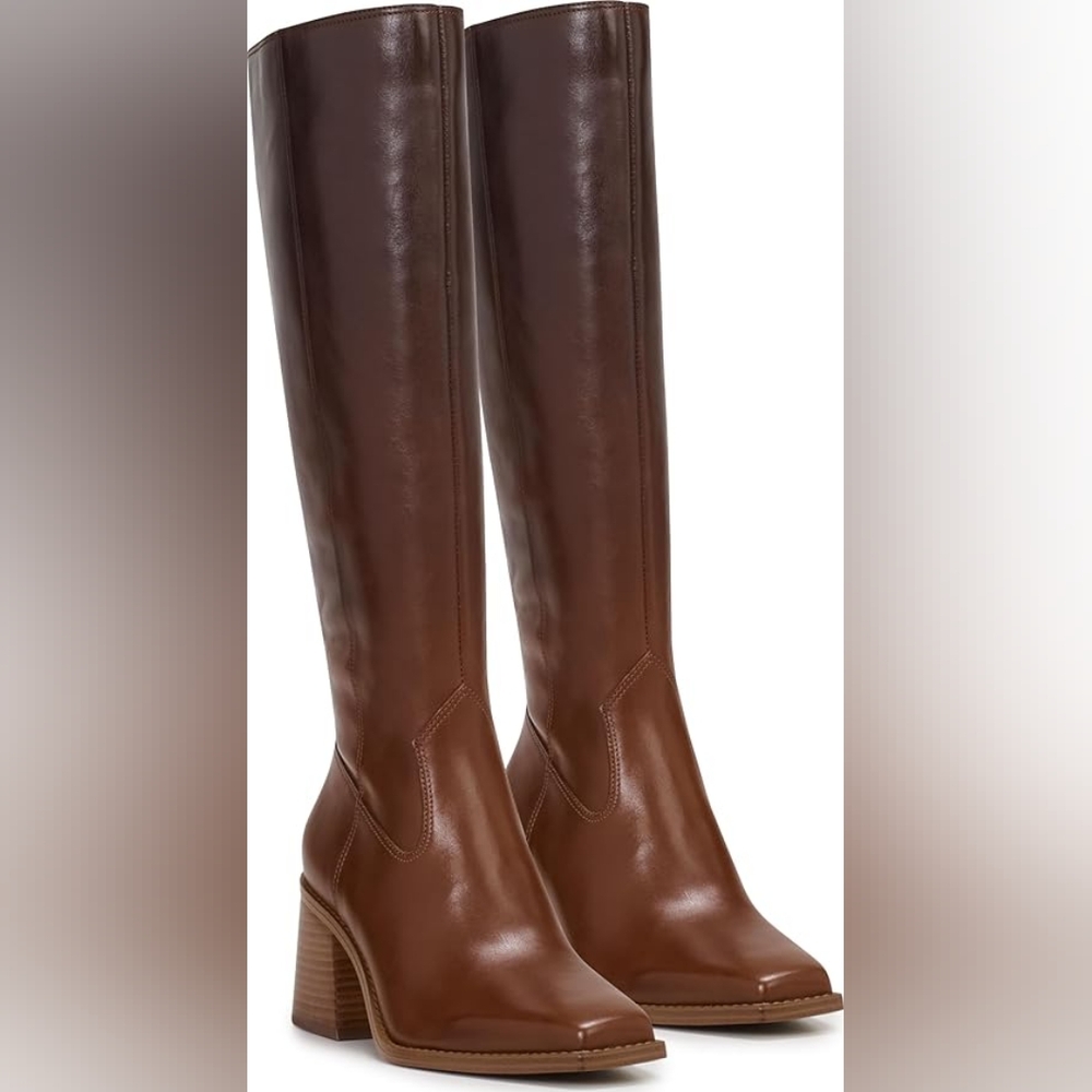 Vince Camuto SANGETI NARROW CALF BOOT
 
Chocolate Fade / Size 11